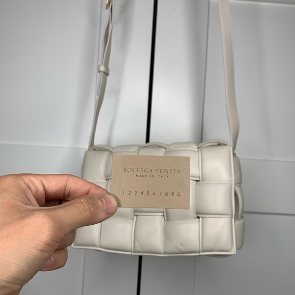 Bottega Veneta Padded Cassette Classic White Leather - Picture 15 of 16